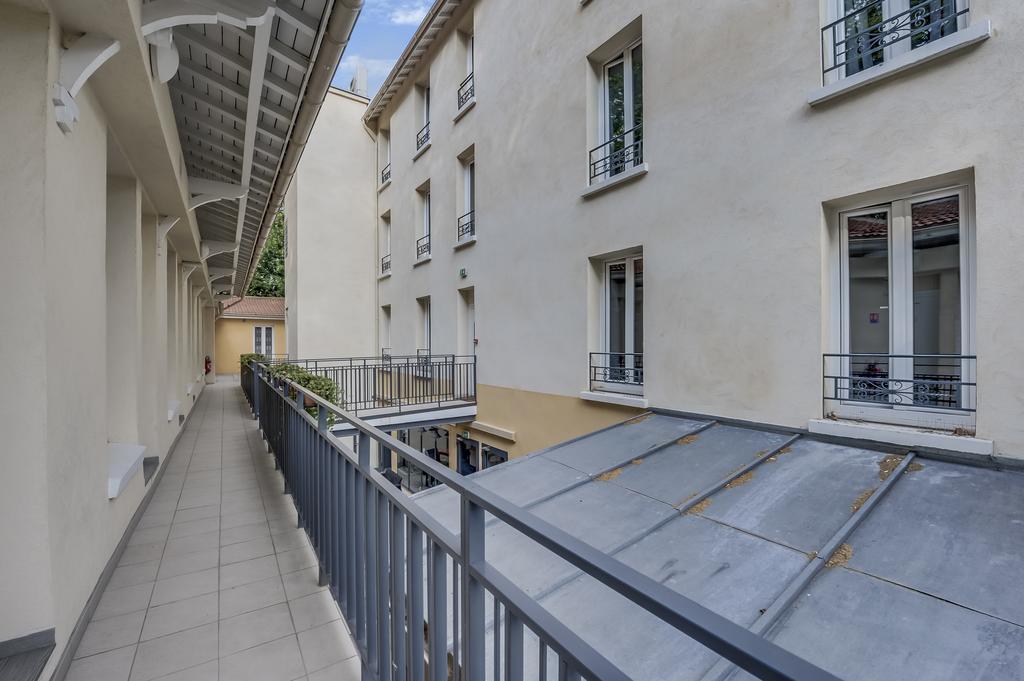 Hotel Jade Aulnay-sous-Bois Esterno foto