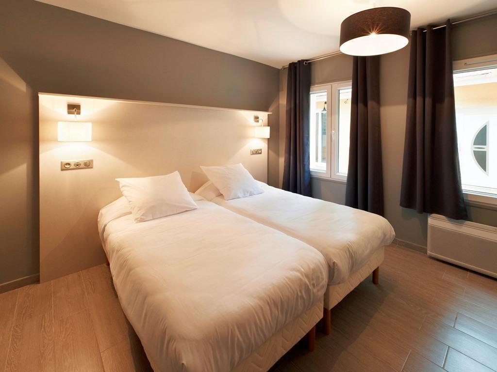 Hotel Jade Aulnay-sous-Bois Esterno foto