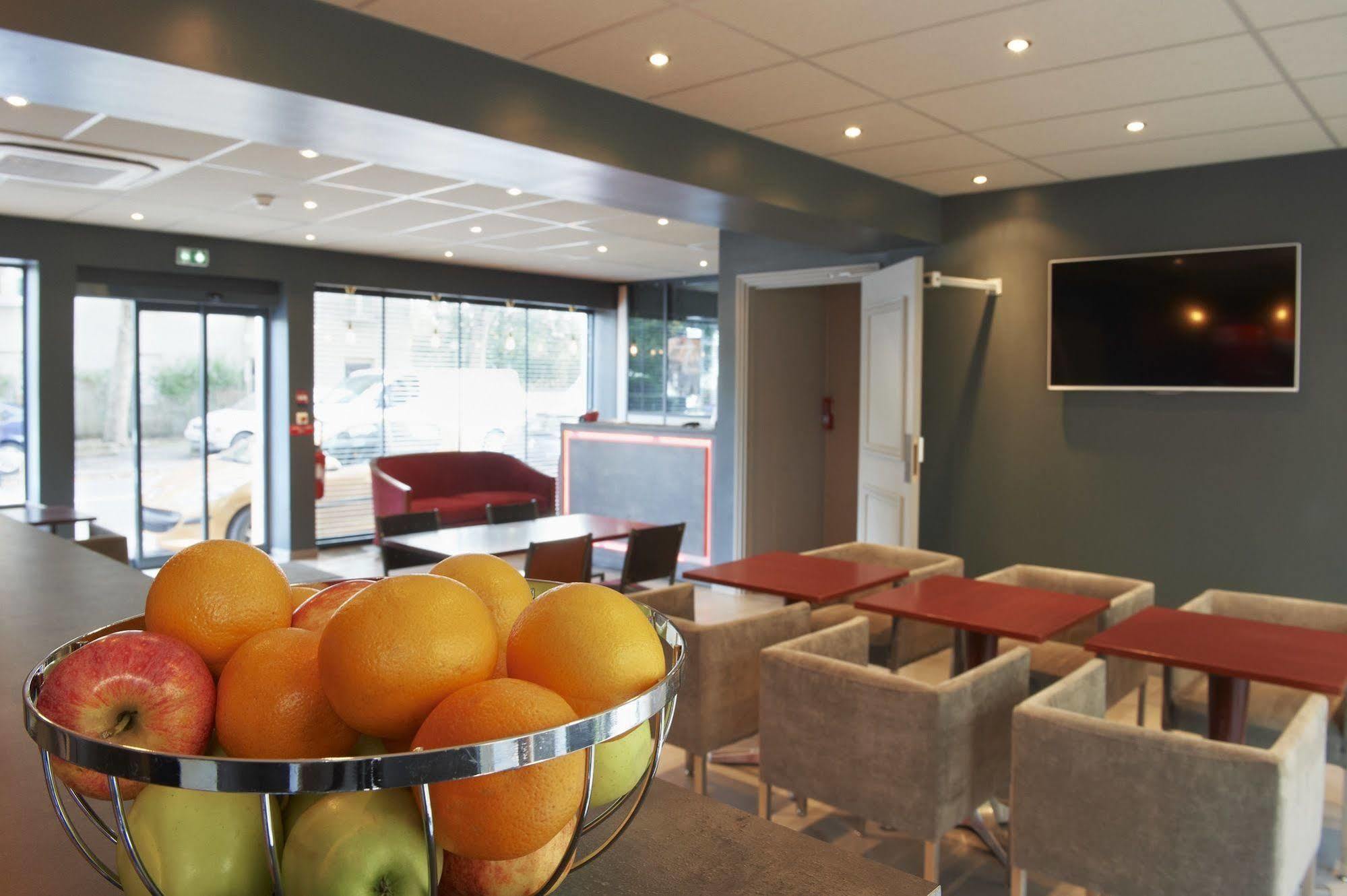 Hotel Jade Aulnay-sous-Bois Esterno foto